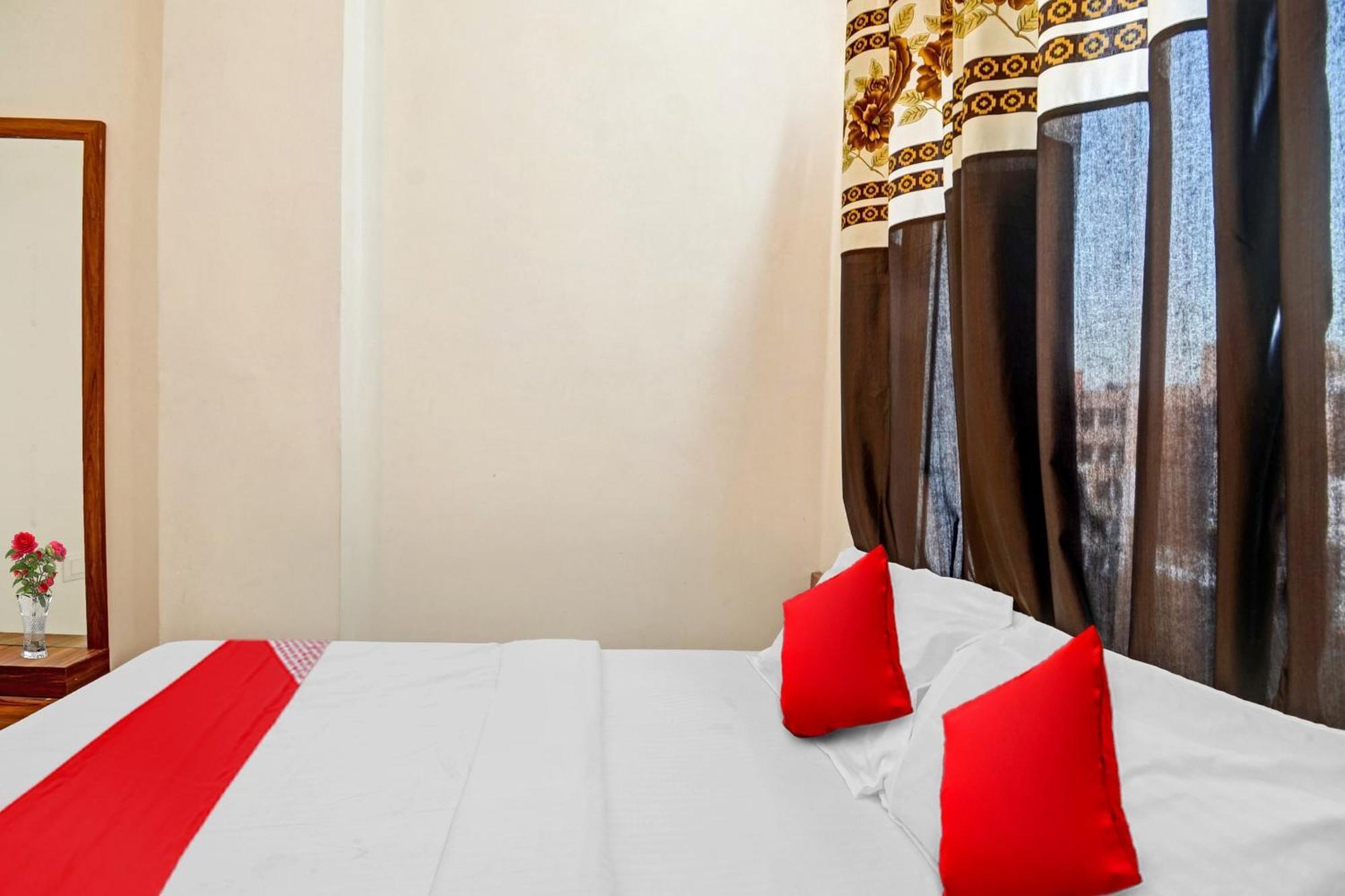 Hotel O Silver Valley ウダイプル エクステリア 写真